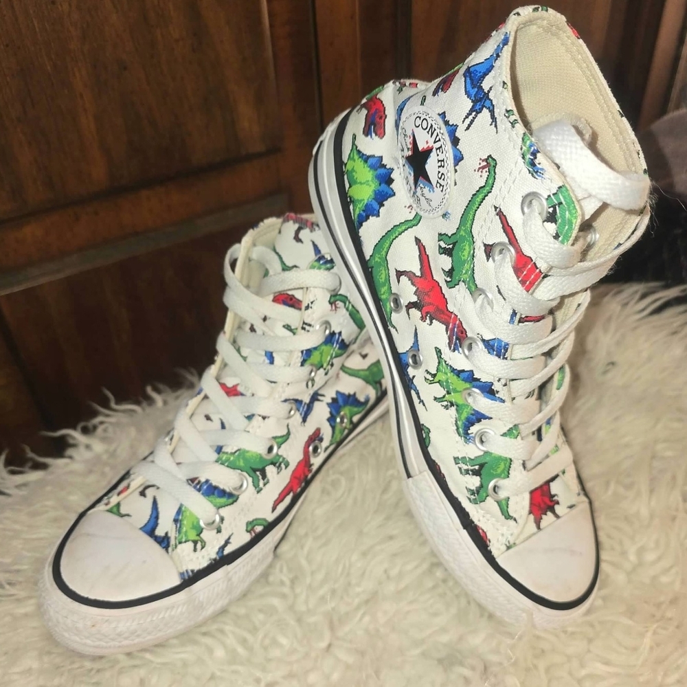 Converse Dinosaur Print High-Top Sneakers